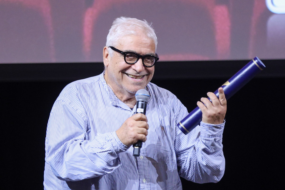 Δημήτρης Πιατάς: Δεν είμαι πλούσιος, εργάζομαι για να επιβιώσω Δημήτρης Πιατάς: Δεν είμαι πλούσιος, εργάζομαι για να επιβιώσω