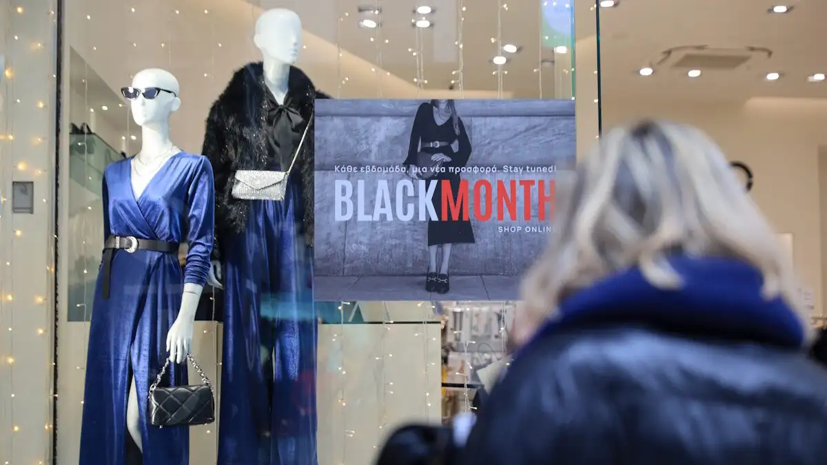 Black Friday 2025: «Τρικ» ή πραγματική ευκαιρία για ψώνια; – Τι λένε οι καταναλωτές