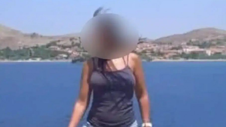 Σαλαμίνα: Η νύφη ομολόγησε τη δολοφονία της πεθεράς της – Μπήκε στο σπίτι για να τη ληστέψει- Δείτε video