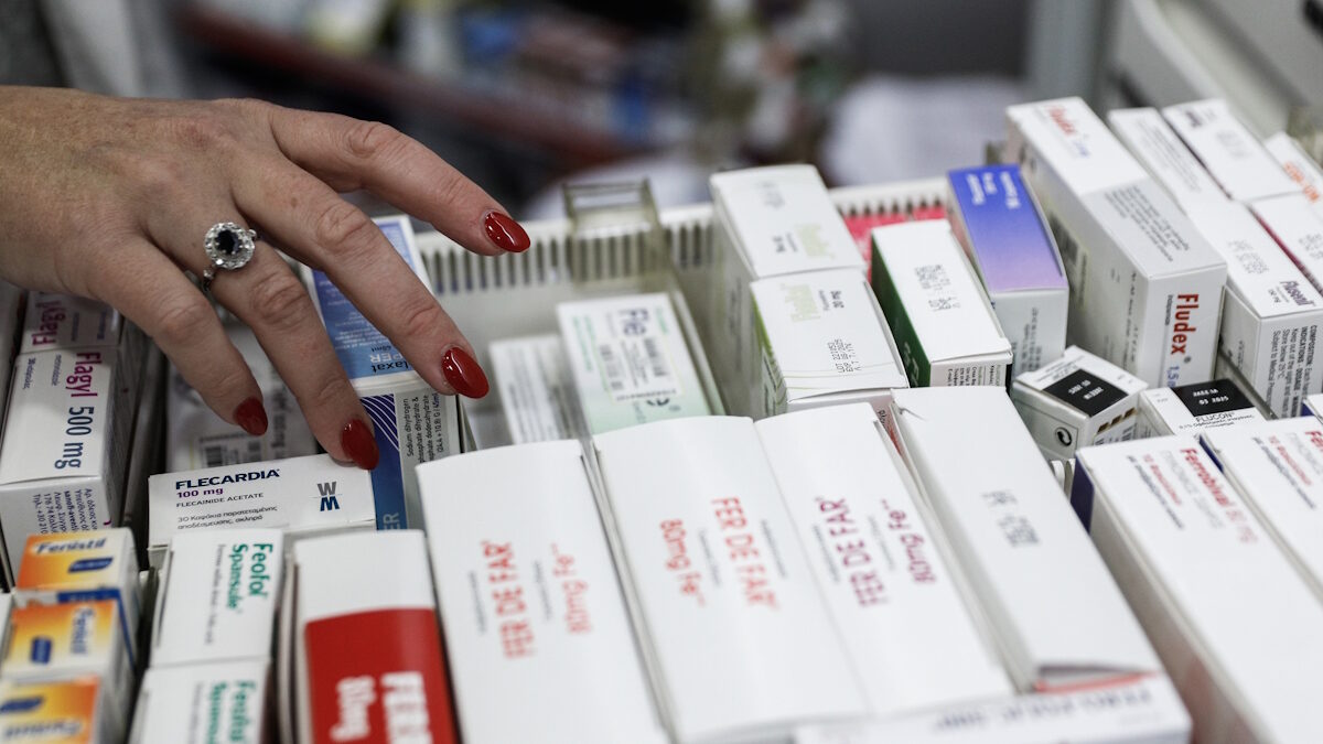 ΕΟΠΥΥ: Ξεσκεπάστηκε κύκλωμα παράνομων συνταγογραφήσεων – Ζημιά 12 εκατ. ευρώ από γιατρούς και φαρμακεία