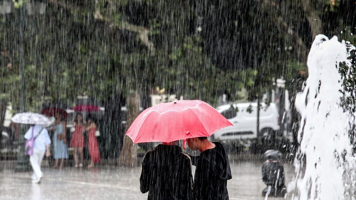 Καιρός: Έρχεται κύμα κακοκαιρίας με ισχυρές βροχές και καταιγίδες — Προειδοποιήσεις για επικίνδυνα φαινόμενα Καιρός: Έρχεται κύμα κακοκαιρίας με ισχυρές βροχές και καταιγίδες — Προειδοποιήσεις για επικίνδυνα φαινόμενα