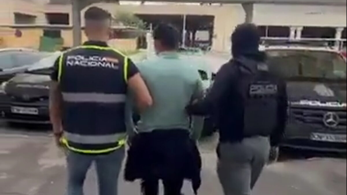 Συνελήφθη ο «Πίπο» Τσαβαρία, ο μεγαλύτερος ναρκοβαρόνος του Ισημερινού, που είχε σκηνοθετήσει τον θάνατό του Συνελήφθη ο «Πίπο» Τσαβαρία, ο μεγαλύτερος ναρκοβαρόνος του Ισημερινού, που είχε σκηνοθετήσει τον θάνατό του