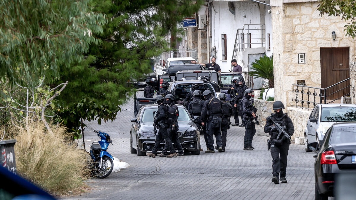 Βορίζια: Ξανανοίγουν τα σχολεία μια εβδομάδα μετά το διπλό φονικό – Σήμερα οι απολογίες των Καργάκηδων Βορίζια: Ξανανοίγουν τα σχολεία μια εβδομάδα μετά το διπλό φονικό – Σήμερα οι απολογίες των Καργάκηδων