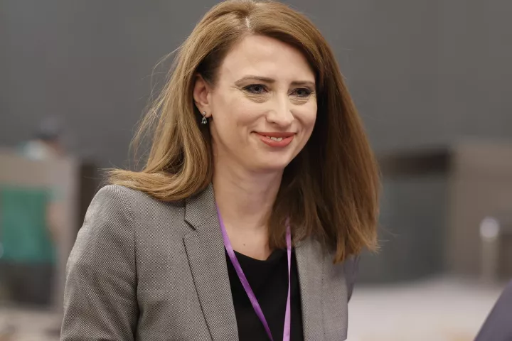 Η Κασιμάτη πλέει με Μπελαρά στη Χαριλάου Τρικούπη