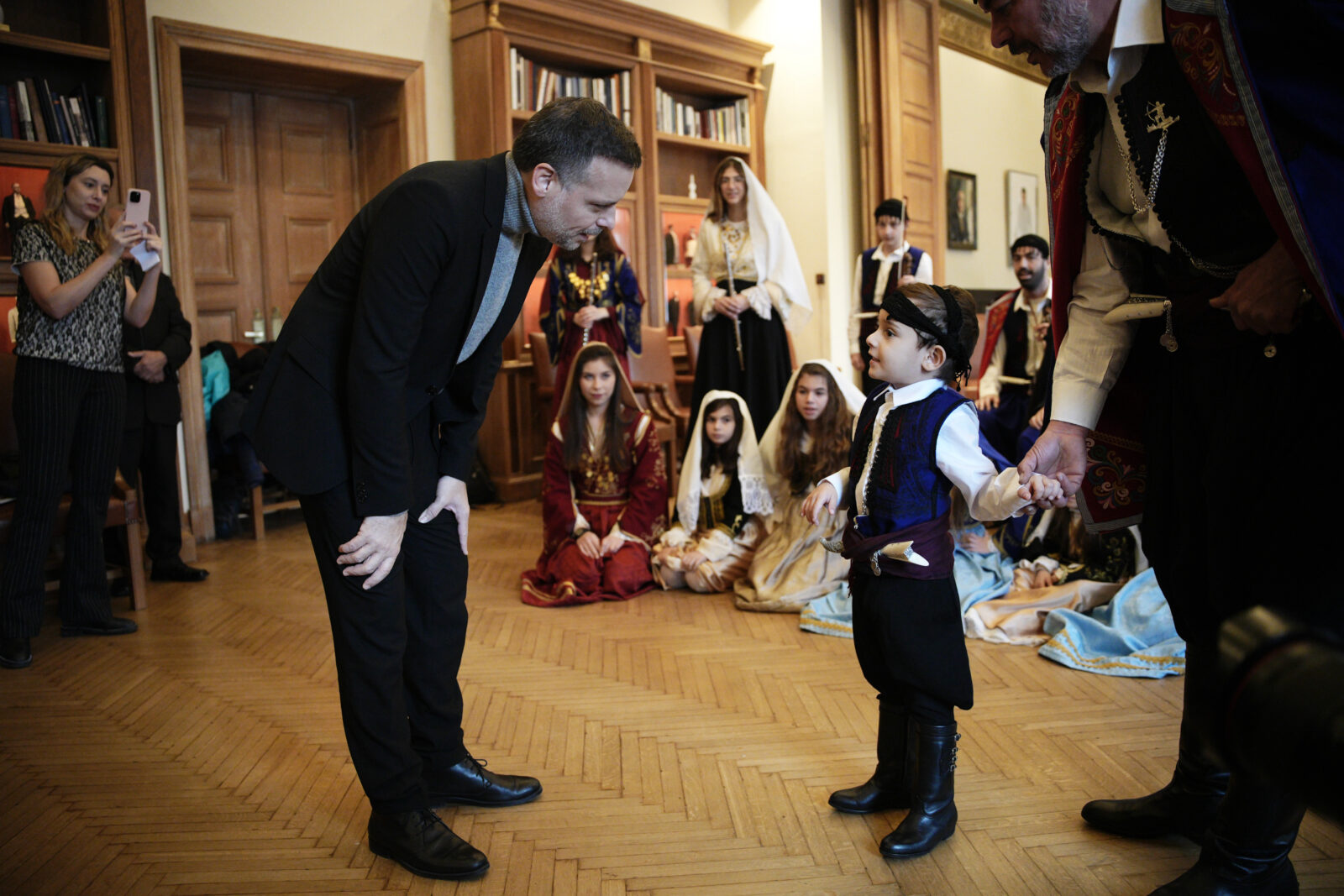 Xάρης Δούκας: «Το 2026 να είναι η αφετηρία για μία Αθήνα πιο ανθρώπινη και δίκαιη»