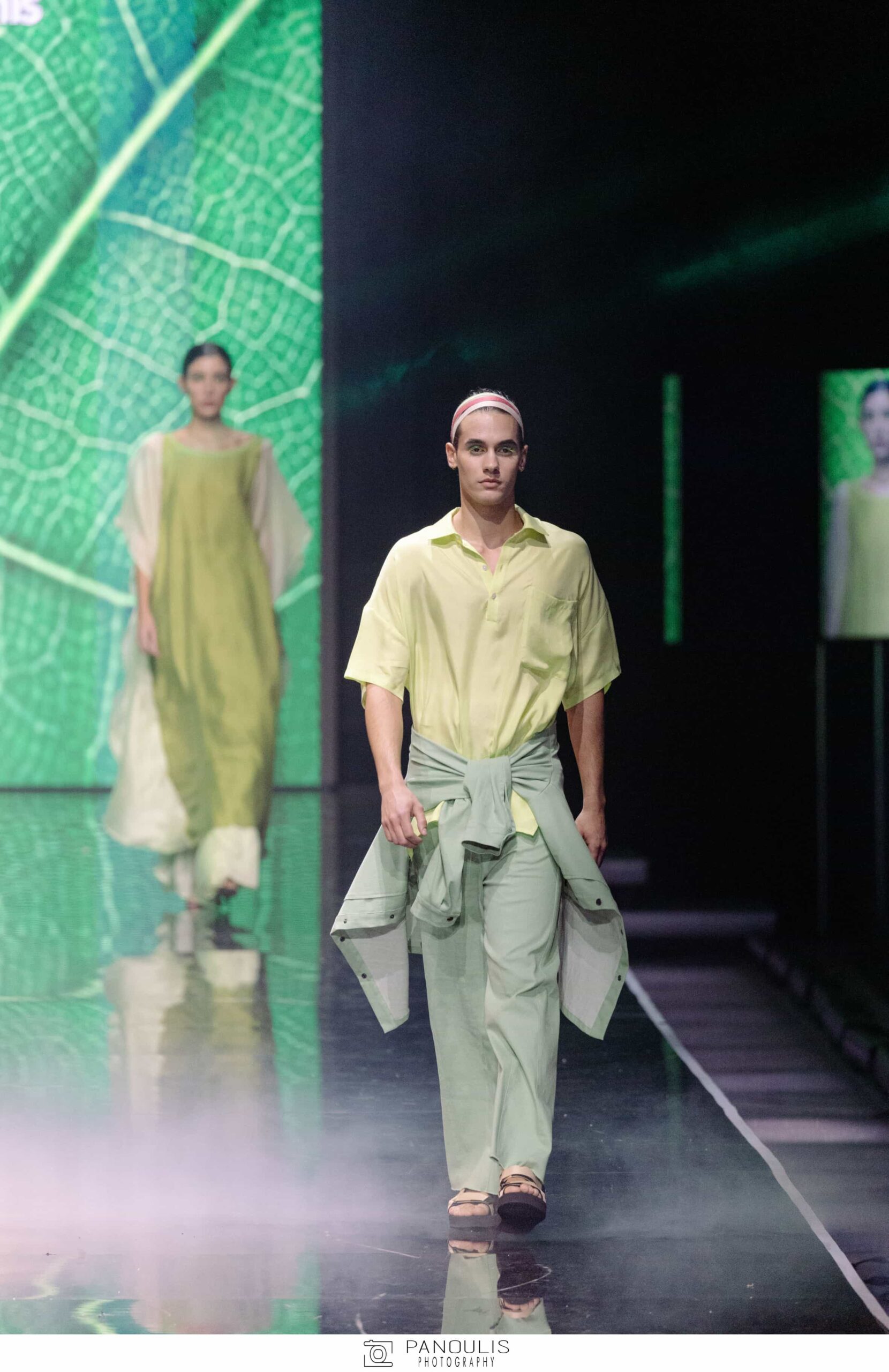 Parthenis x Papazó & Akylas powered by ΣΚΡΑΤΣ: Το πιο καλαίσθητο act του Madwalk 2025 Parthenis x Papazó & Akylas powered by ΣΚΡΑΤΣ: Το πιο καλαίσθητο act του Madwalk 2025