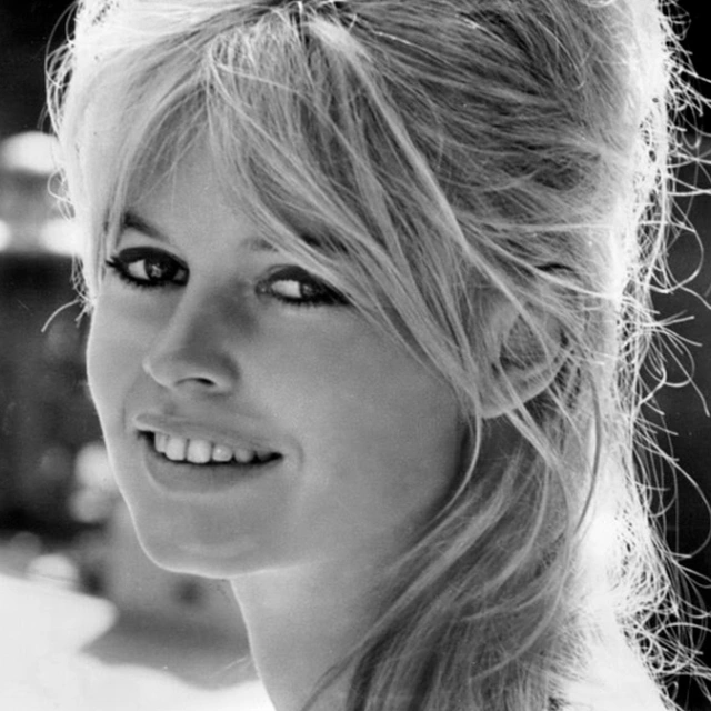 Έφυγε από τη ζωή η Μπριζίτ Μπαρντό, το απόλυτο σύμβολο του γαλλικού κινηματογράφου