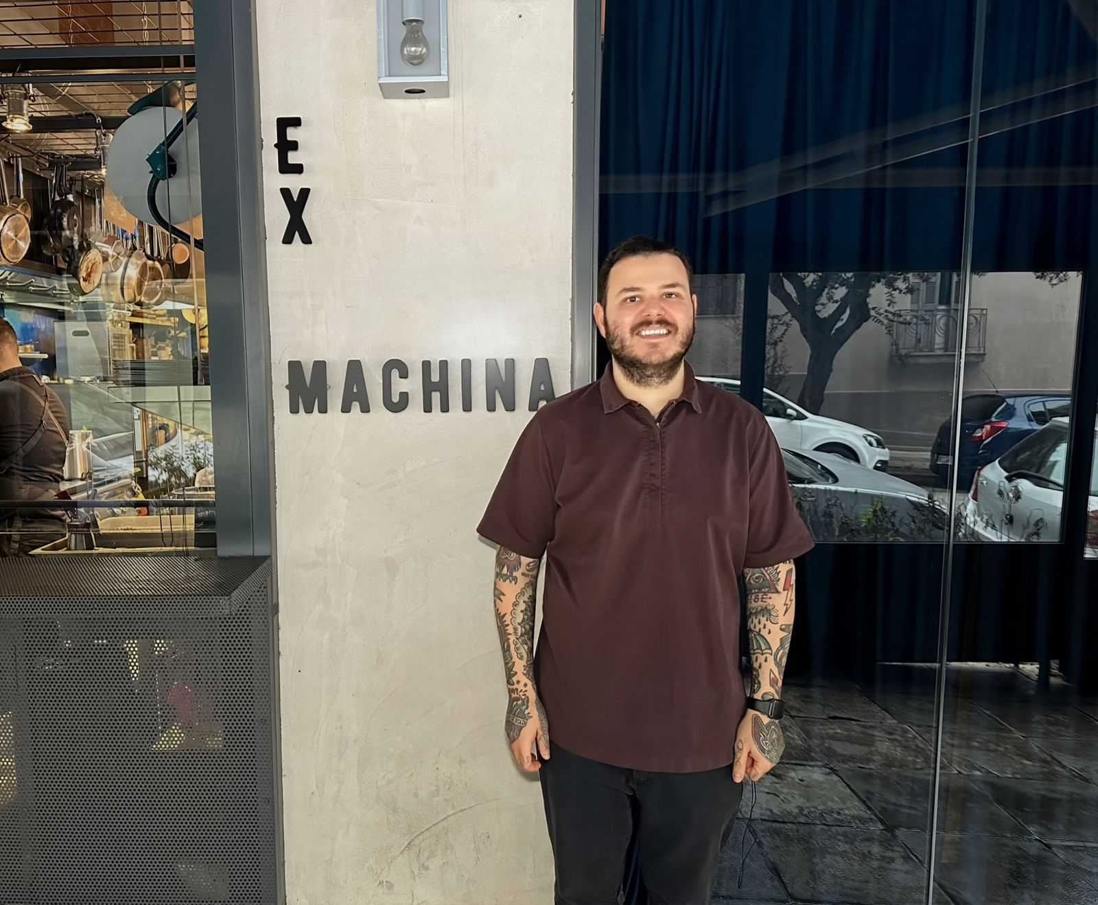 Άνταμ Κοντοβάς: «Ένας από τους ανθρώπους που άλλαξαν για πάντα τον τρόπο που σκέφτομαι τη μαγειρική είναι ο σεφ μου στην Ιρλανδία, Charlie Byrne.»- της Μαρίας Αφράτη