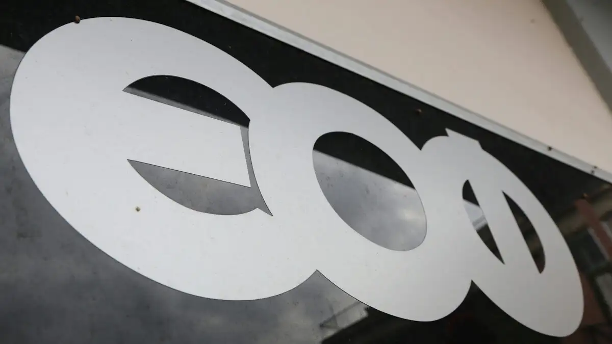 ΕΟΦ: Ανακλήσεις φαρμάκου για την ακμή λόγω προβλημάτων ποιότητας