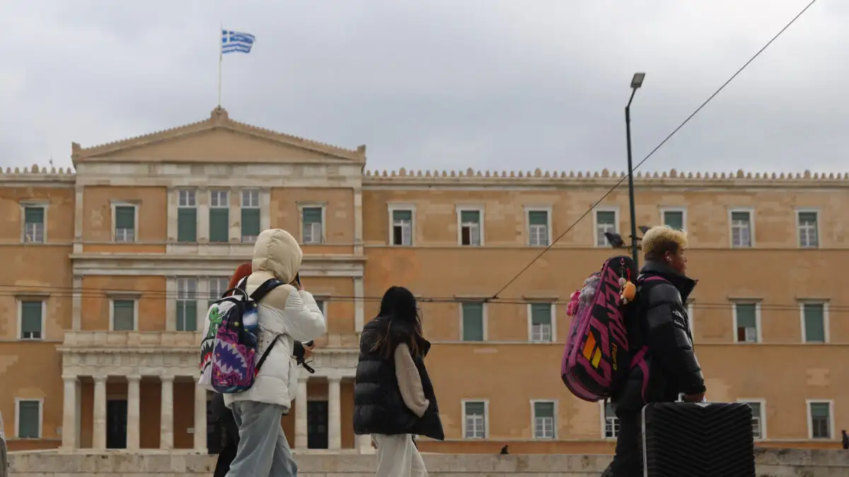 Πρωτοχρονιά με βαρυχειμωνιά: Κρύο, παγετός και ισχυροί άνεμοι στο ξεκίνημα του νέου έτους