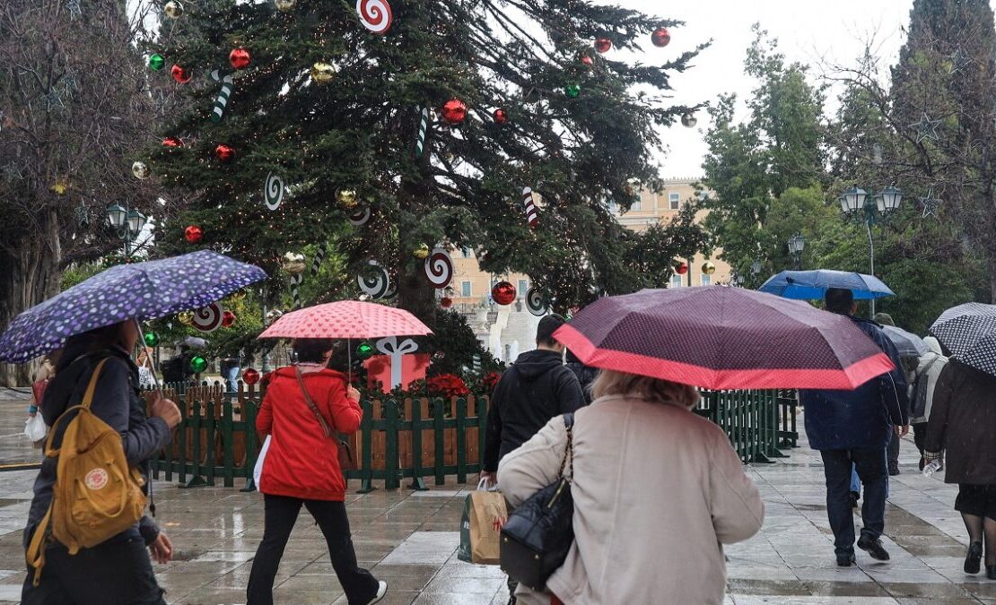Χειμωνιάτικο σκηνικό έως τα Χριστούγεννα: Βροχές και πτώση της θερμοκρασίας από την Κυριακή