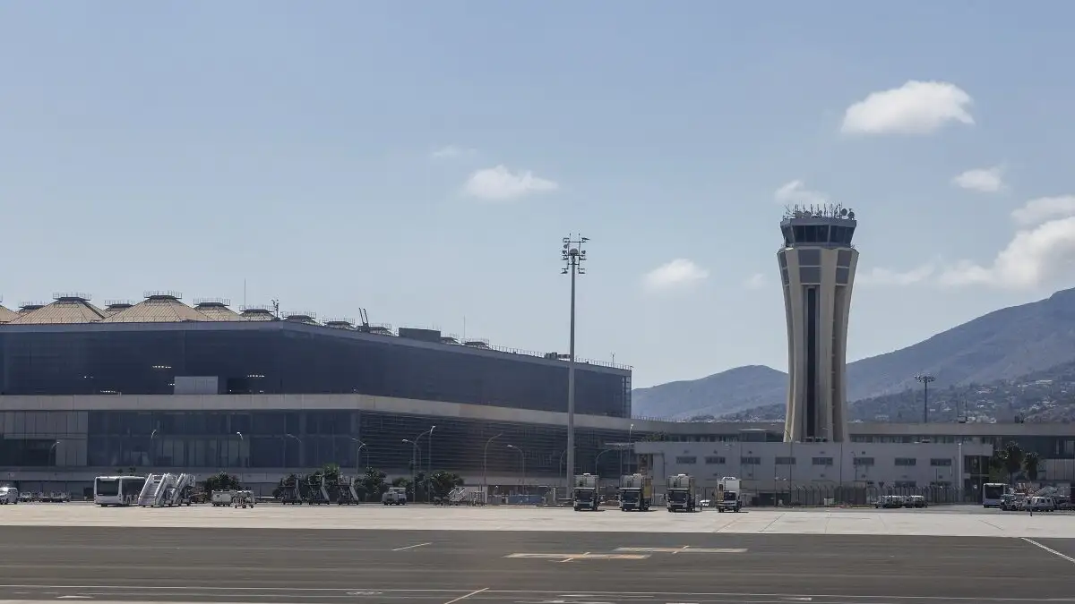 Ισπανία: Σοκ σε πτήση προς Μάλαγα – Επιβάτες καταγγέλλουν επιβίβαση νεκρής ηλικιωμένης