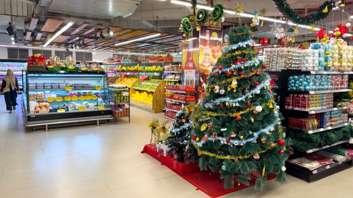 Χριστουγεννιάτικο ωράριο: Ανοιχτά τα καταστήματα και τα σούπερ μάρκετ τις Κυριακές 21 και 28 Δεκεμβρίου