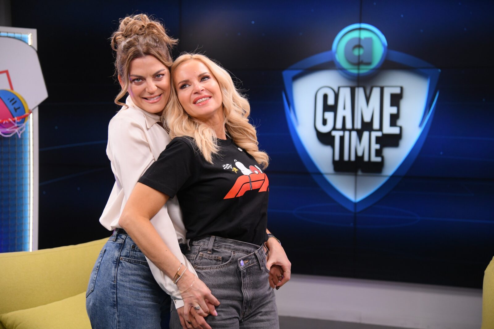 Το Game Time κάνει πρεμιέρα στη νέα εποχή της Allwyn με τη Μαρία Μπεκατώρου Το Game Time κάνει πρεμιέρα στη νέα εποχή της Allwyn με τη Μαρία Μπεκατώρου