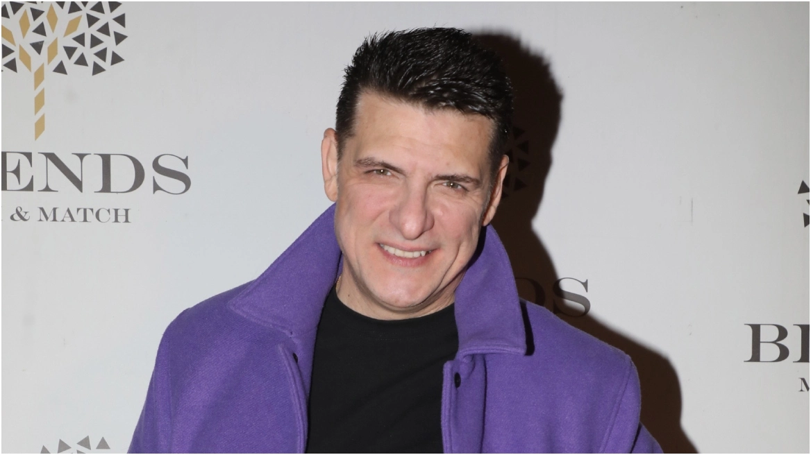 Ο Χρίστος Αντωνιάδης μιλά για την εμπειρία με μια επικίνδυνη θαυμάστρια Ο Χρίστος Αντωνιάδης μιλά για την εμπειρία με μια επικίνδυνη θαυμάστρια