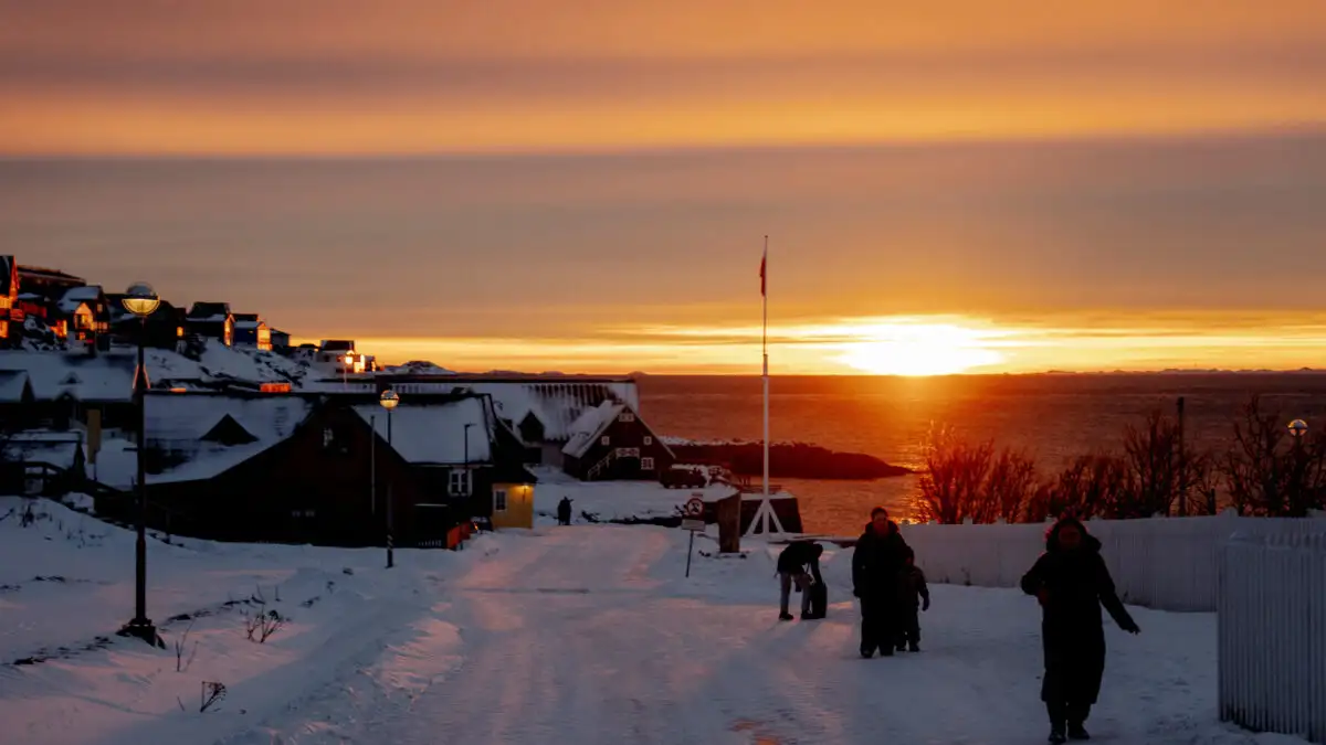 Θόρυβος και αντιπαράθεση για τη Γροιλανδία – Ο Τραμπ μιλά για «ιδέα», οι επικριτές για ανακρίβειες
