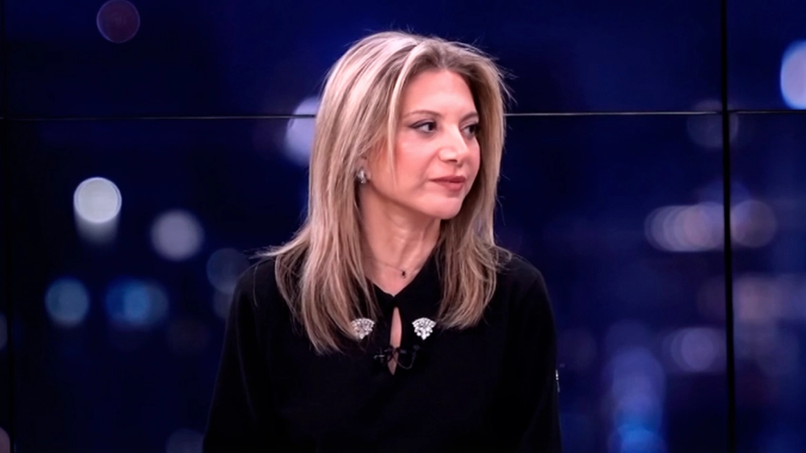 Πολιτικές αναταράξεις γύρω από το κόμμα Καρυστιανού – Αντιδράσεις, αιχμές και δημόσιες τοποθετήσεις