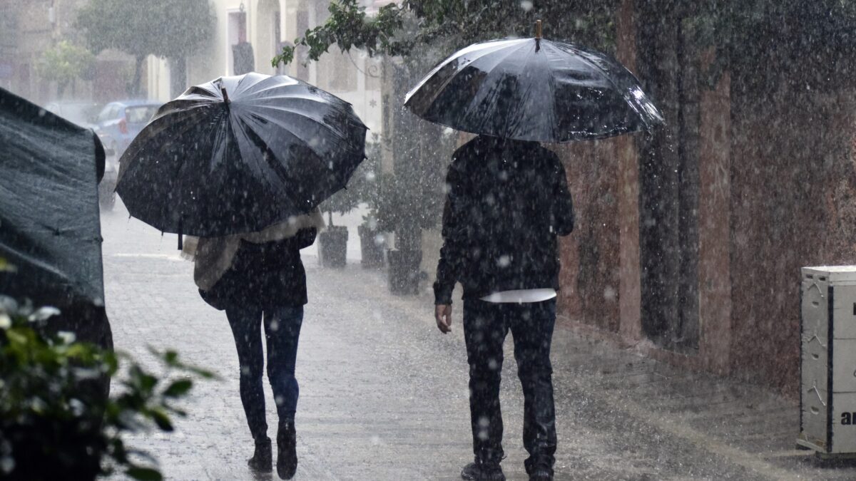 Κακοκαιρία «Kristin»: 24 ώρες έντονων φαινομένων σε Αττική, Ιόνιο και έξι ακόμη περιοχές