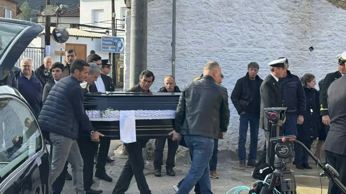 Θλίψη στο Άστρος για τον 53χρονο λιμενικό που χάθηκε στην κακοκαιρία Θλίψη στο Άστρος για τον 53χρονο λιμενικό που χάθηκε στην κακοκαιρία