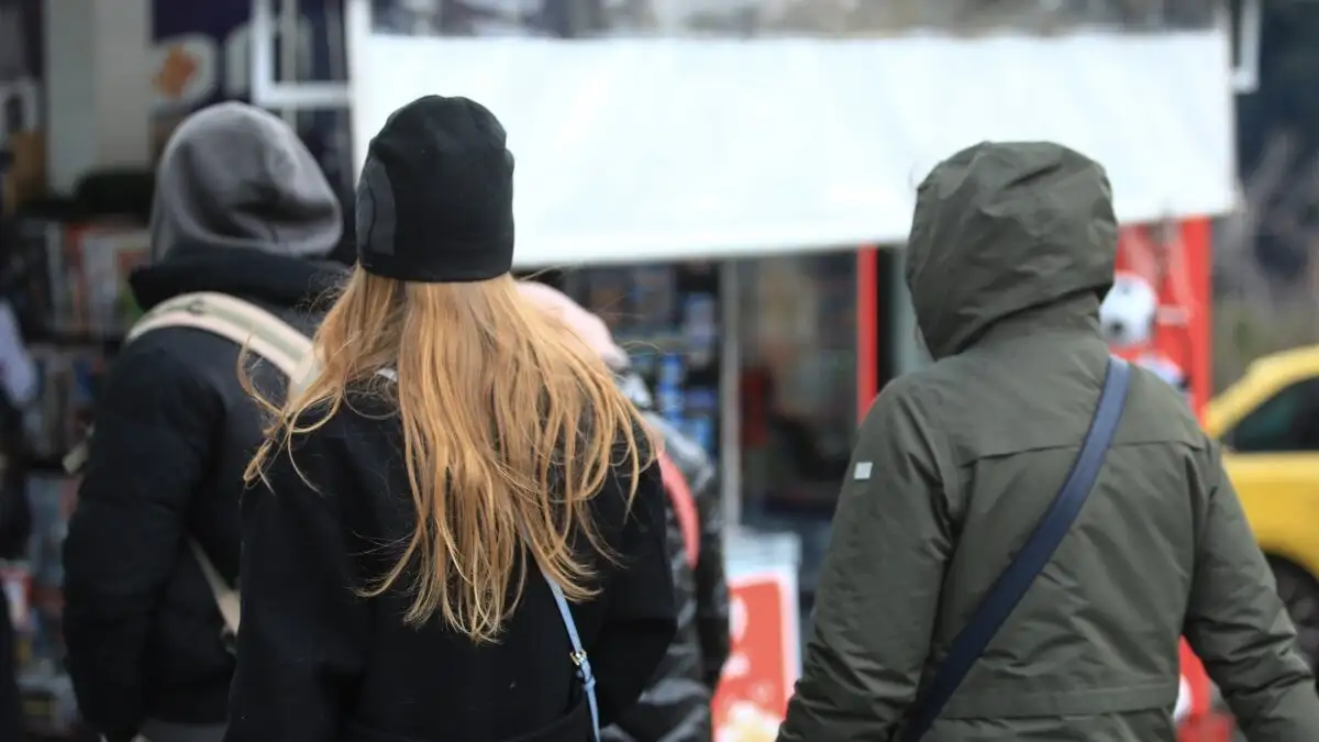 Καιρός: Διπλή ψυχρή εισβολή με χιόνια στα βόρεια της Αττικής και έντονες διακυμάνσεις θερμοκρασίας