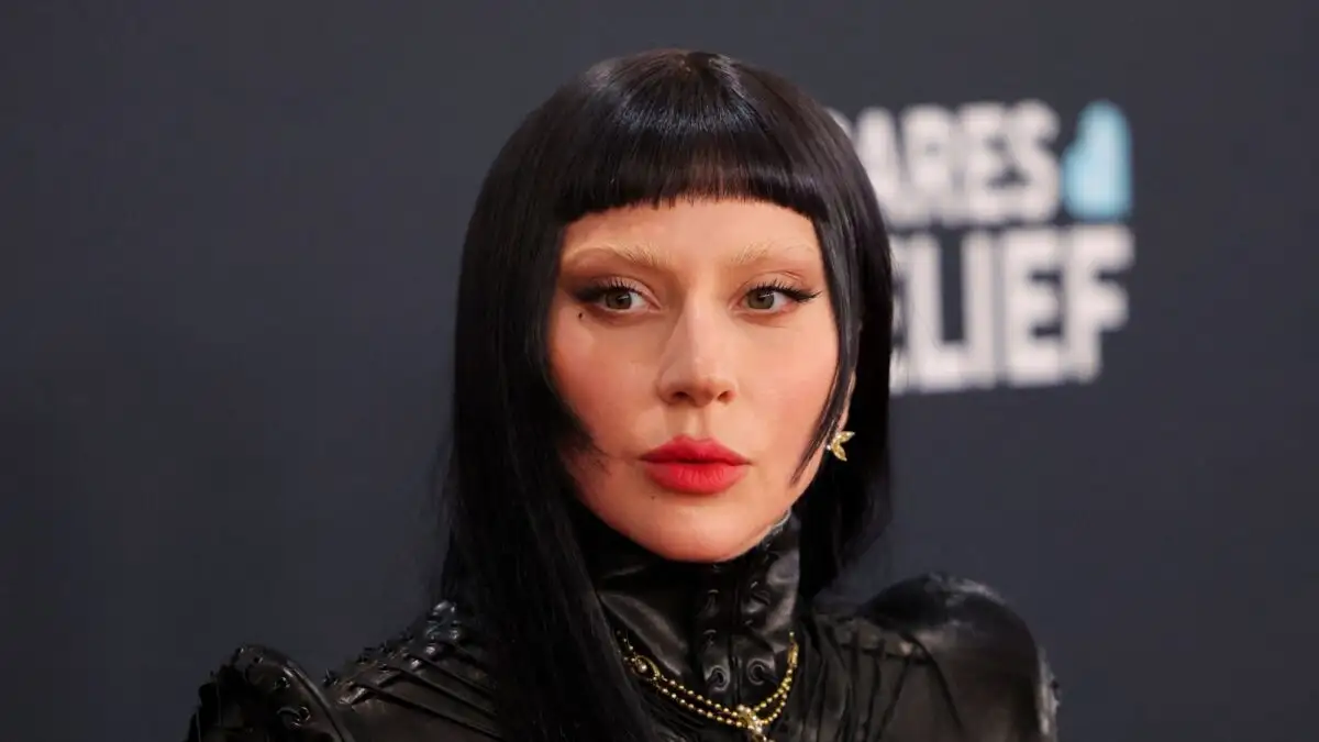 Lady Gaga στο Τόκιο: Ένα συγκινητικό μήνυμα κατά της ICE από τη σκηνή της περιοδείας