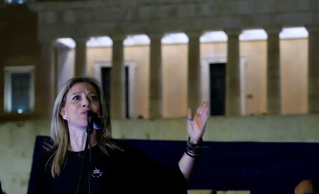 Μαρία Καρυστιανού: «Δεν θα ανεχθώ οποιονδήποτε στηλιτεύει τον αγώνα μου – Αν μου ζητηθεί, θα παραιτηθώ από τον σύλλογο για τα Τέμπη»