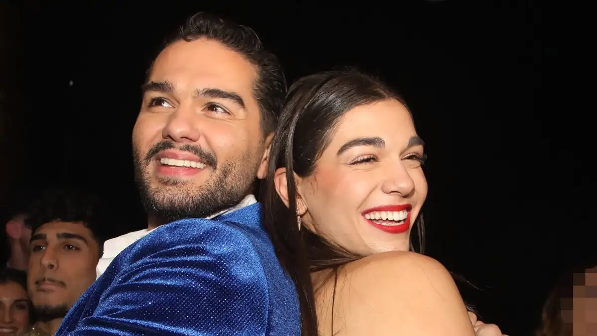 Μελίνα Νικολαΐδη & Χρήστος Μάστορας: Χαλαρές στιγμές και πειράγματα κάτω από τα φώτα της πίστας