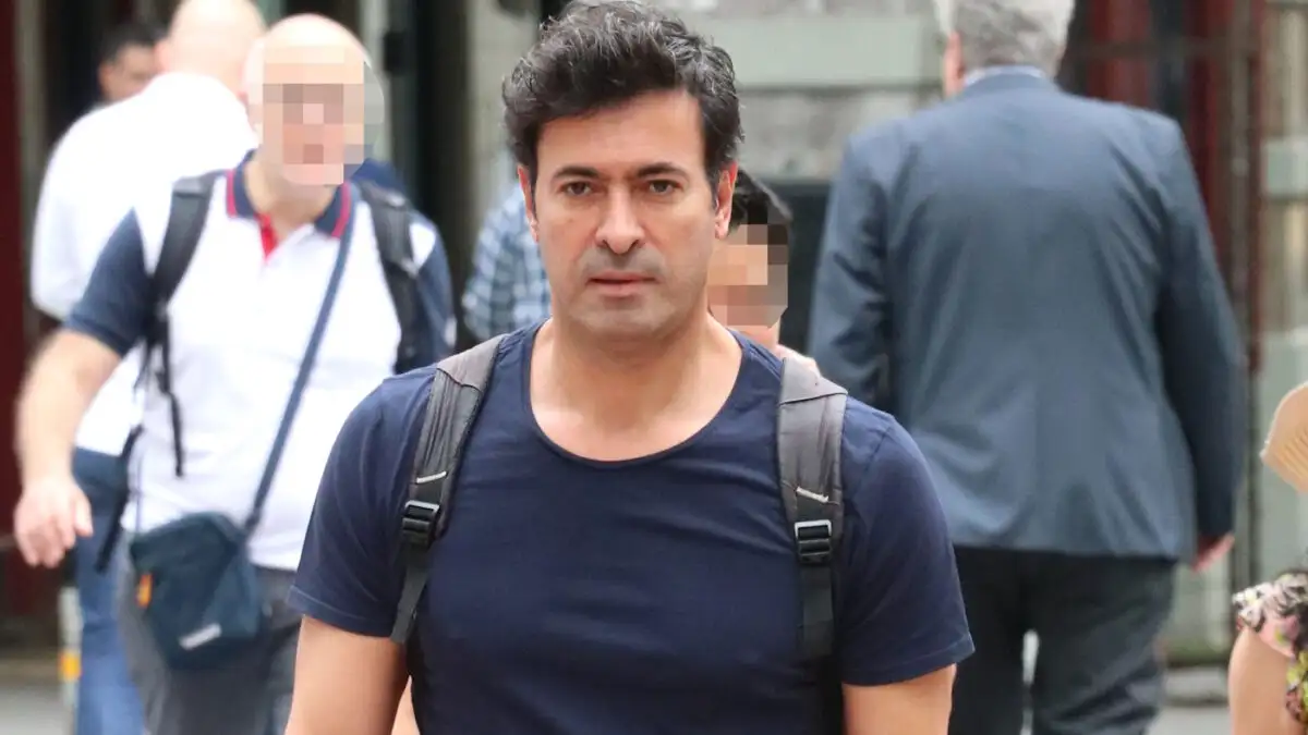 Νίκος Παπαδάκης: Η φιλοξενία του Valentino στον πύργο του στο Παρίσι