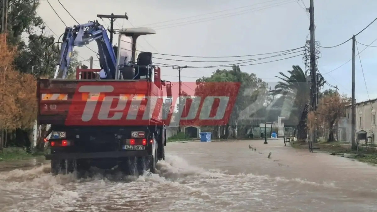 Πάτρα: Σφοδρή κακοκαιρία με χαλάζι και δυνατούς ανέμους – Πλημμύρισαν οι δρόμοι