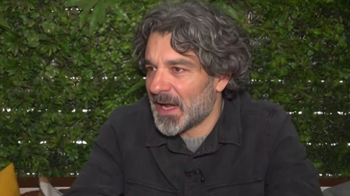 Ο Λαγούτης σχολιάζει τις φήμες για την επιστροφή Φιλιππίδη στη σκηνή