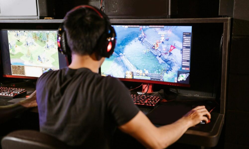 Videogames: Πόσες ώρες την εβδομάδα αρχίζουν να επηρεάζουν αρνητικά την υγεία