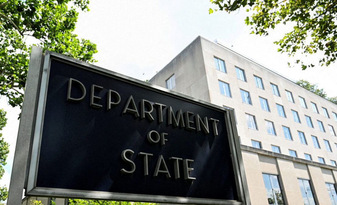 Αμερικανική προειδοποίηση για το Ιράν: Άμεση αποχώρηση πολιτών – Στους 2.571 τα θύματα