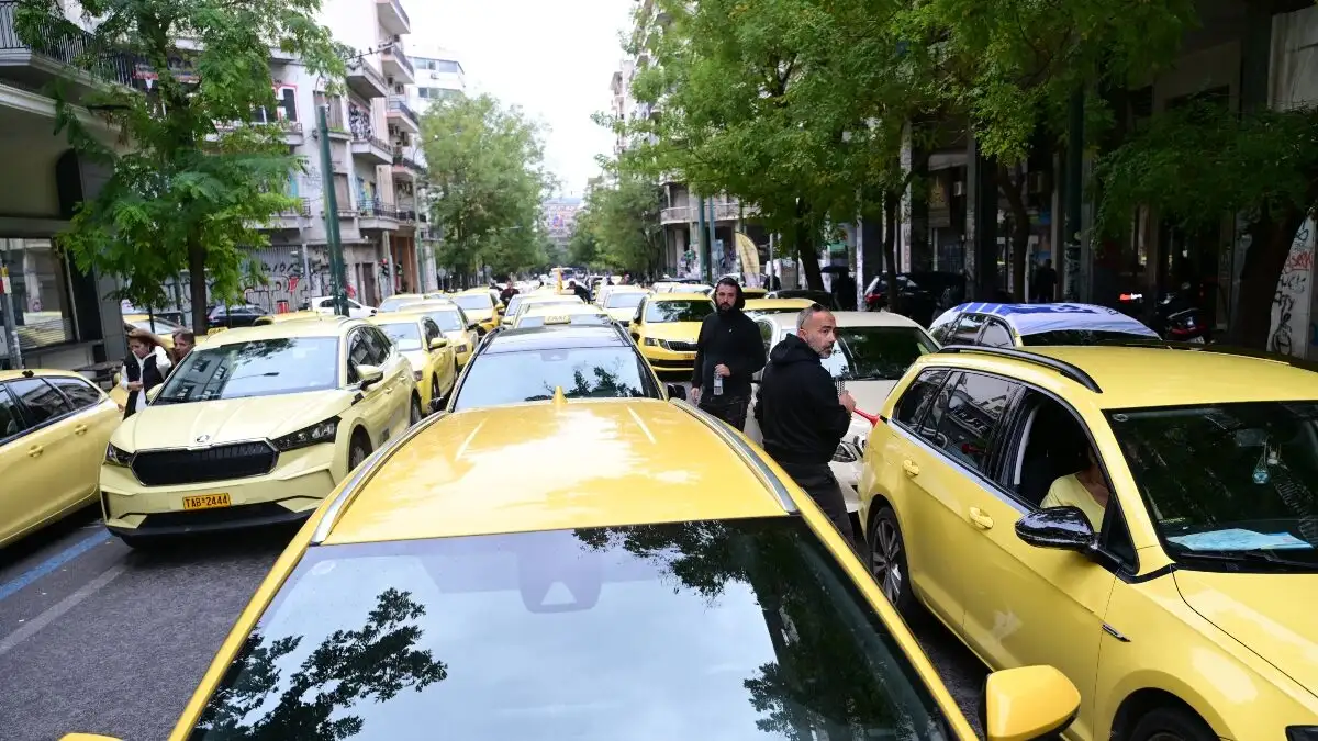 Απεργία ταξί: Δύο ημέρες χωρίς δρομολόγια – Οι οδηγοί κατεβάζουν «χειρόφρενο»