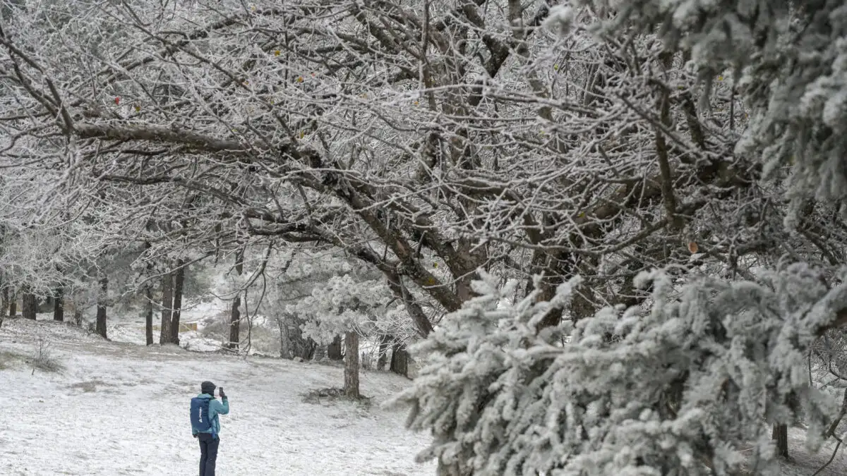 Καιρός: Πολικό ψύχος στο Νευροκόπι – Στους -17°C το πρωί, άνοδος της θερμοκρασίας από το μεσημέρι