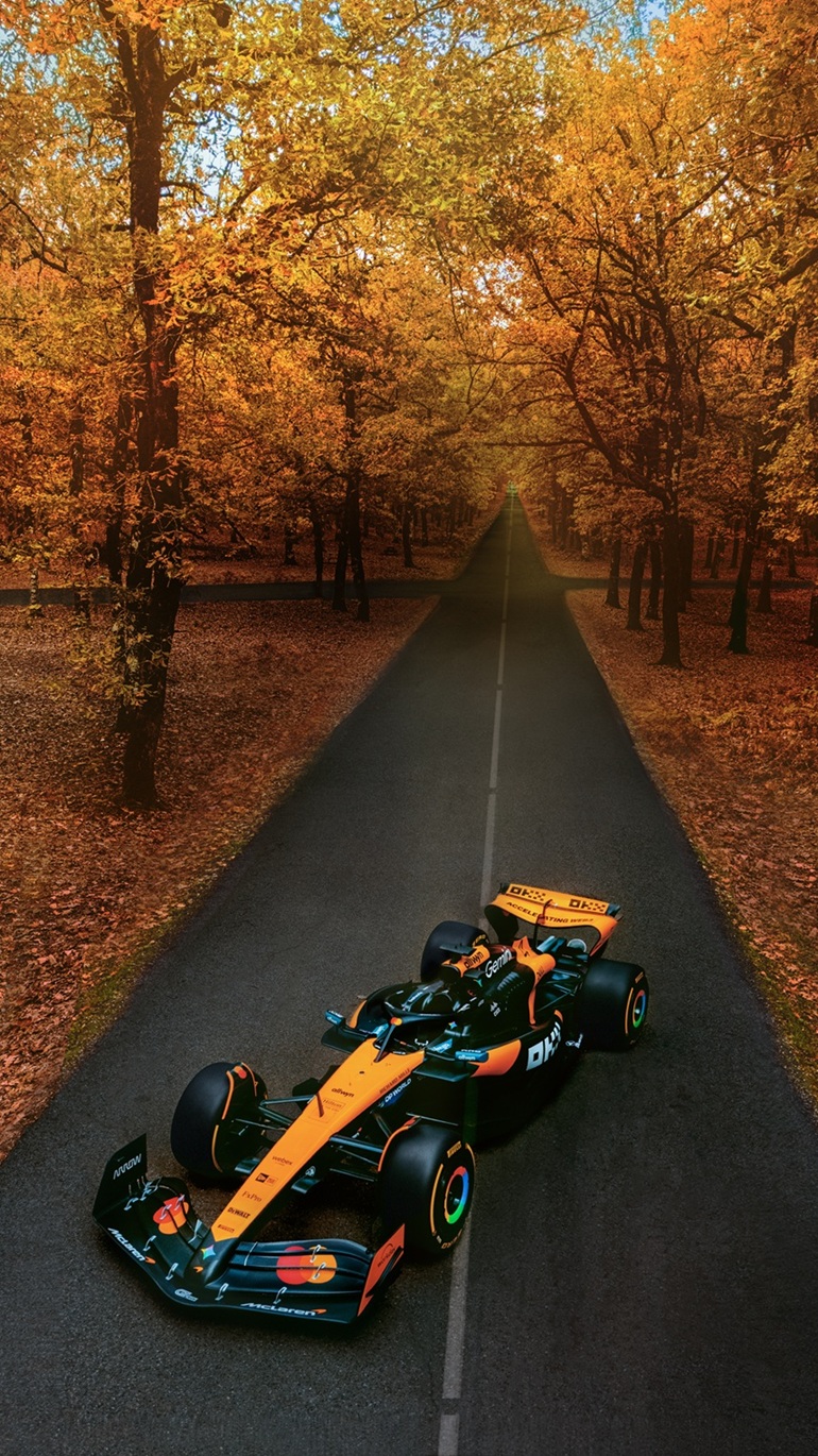 Στο μαγικό δάσος της Φολόης: Το showcar της McLaren Mastercard Formula 1 Team όπως δεν το έχετε ξαναδεί - Εντυπωσιακές φωτογραφίες με την «υπογραφή» της Allwyn