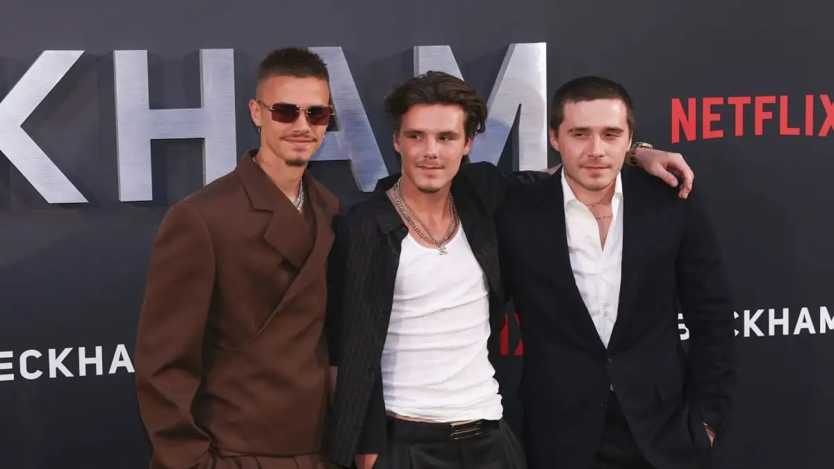 Ρομέο Μπέκαμ: Νέο τατουάζ αφιερωμένο στην οικογένεια – Ο Μπρούκλιν επέλεξε να «σβήσει» τα δικά του