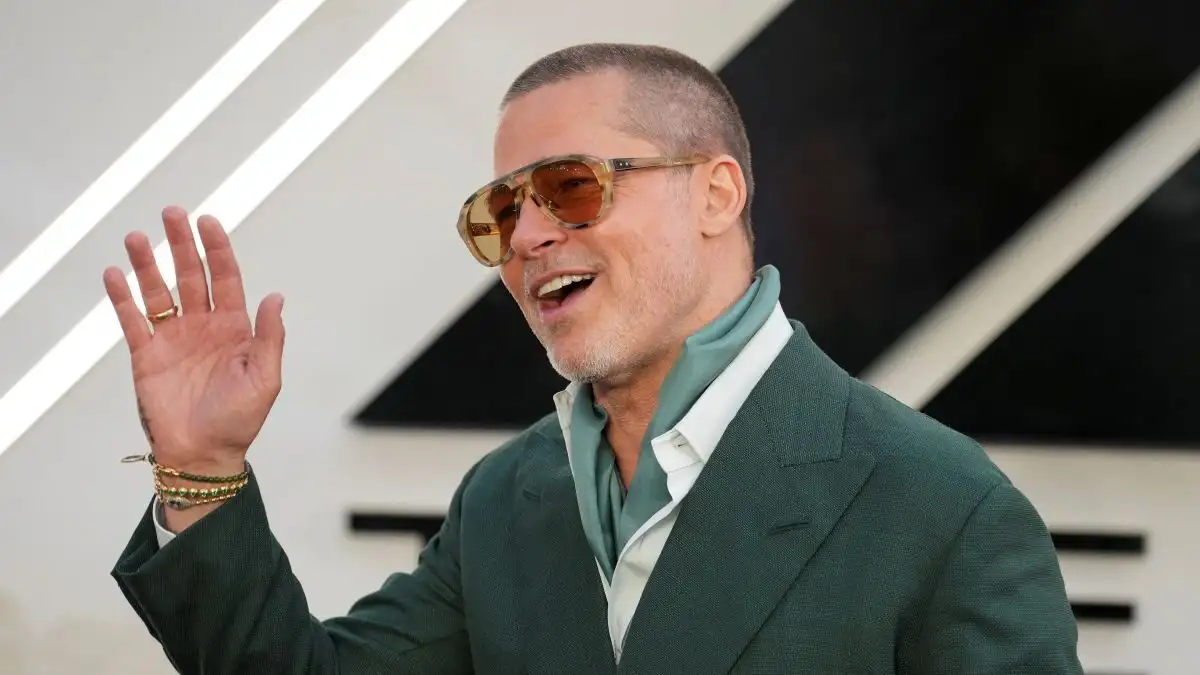 «Ο Μπραντ Πιτ κάλεσε τον Τζέφρι Επστάιν στην προβολή της ταινίας του World War Z, πέντε χρόνια μετά την καταδίκη του»