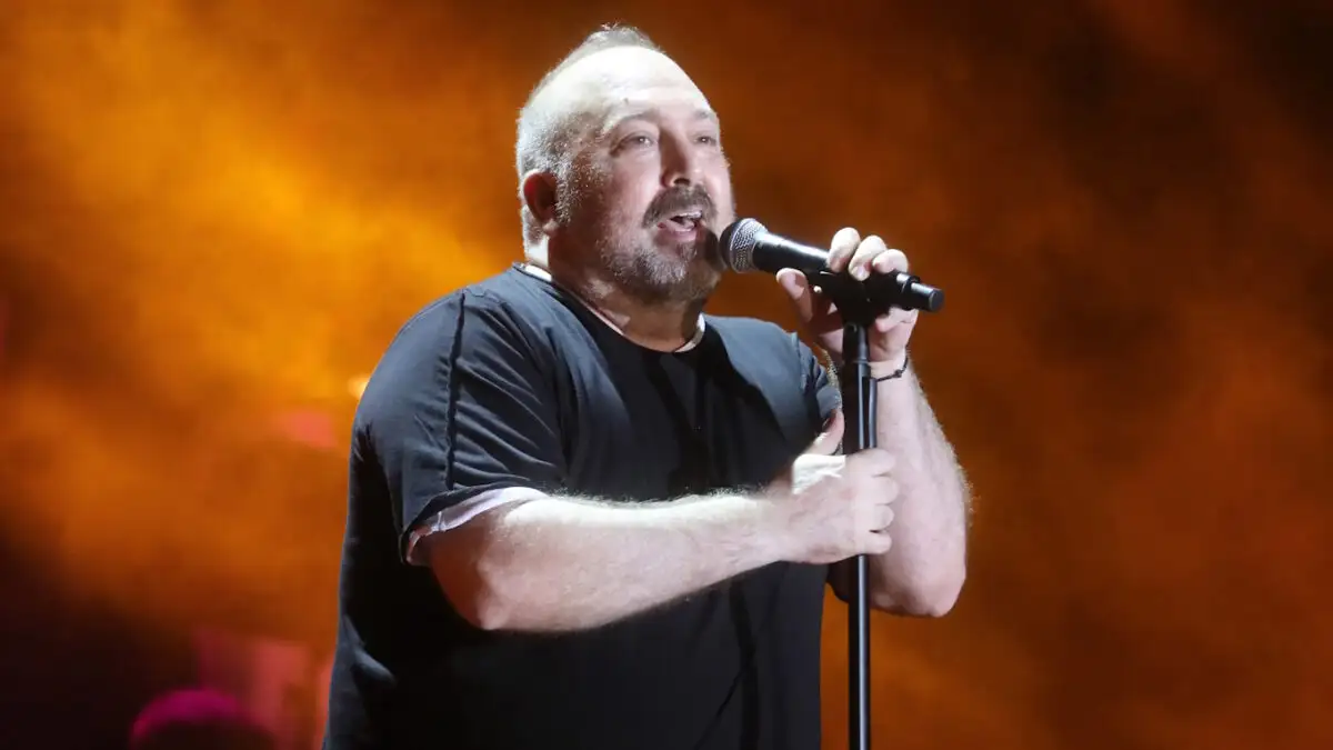 Γιώργος Αλκαίος: «Με τρέλαναν τα χάπια, έκανα φίλη μου την κατάθλιψη»