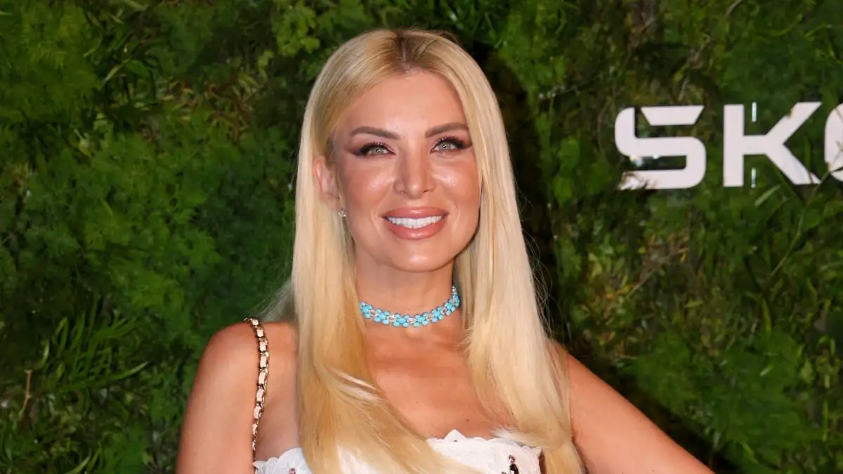 Κατερίνα Καινούργιου για Ανδρέα Μικρούτσικο: «Από τις δυσκολότερες στιγμές μου στην τηλεόραση» Κατερίνα Καινούργιου για Ανδρέα Μικρούτσικο: «Από τις δυσκολότερες στιγμές μου στην τηλεόραση»