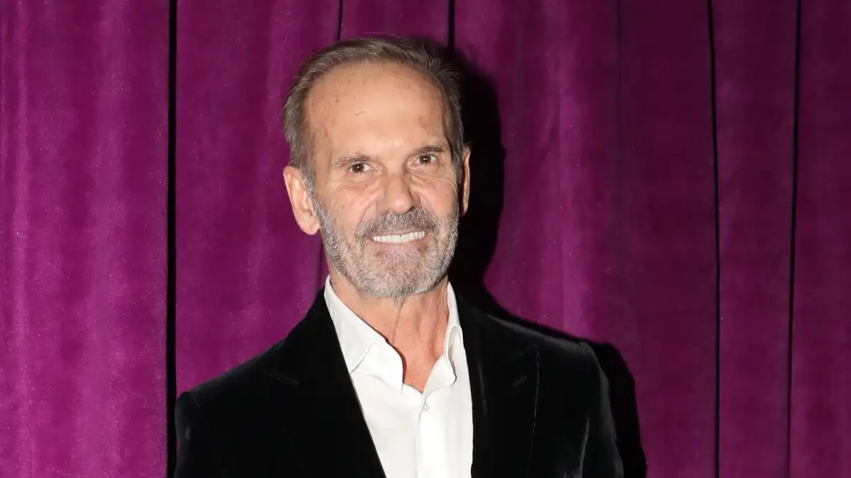 Πέτρος Κωστόπουλος: Σχολιάζει την Τσολάκη και την Καραβάτου – «Είναι πολύ άκομψο να συζητήσουμε για αυτές»