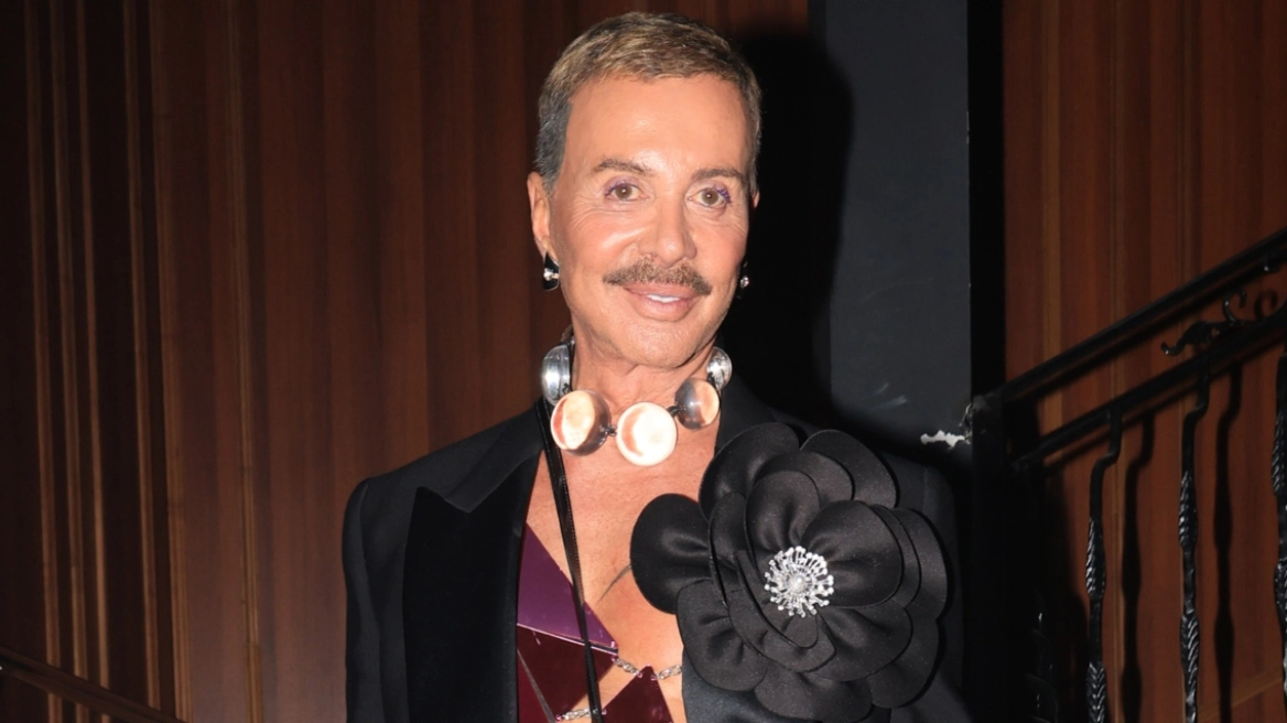 "Λάκης Γαβαλάς: 'Υπάρχουν σελέμπριτις που ντύνονται καρναβάλια όλο τον χρόνο και κρίνουν εμένα'"