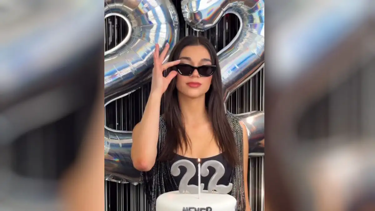 Μελίνα Νικολαΐδη έγινε 22 ετών: Το βίντεο με την τούρτα και το τρυφερό μήνυμα για τα γενέθλιά της