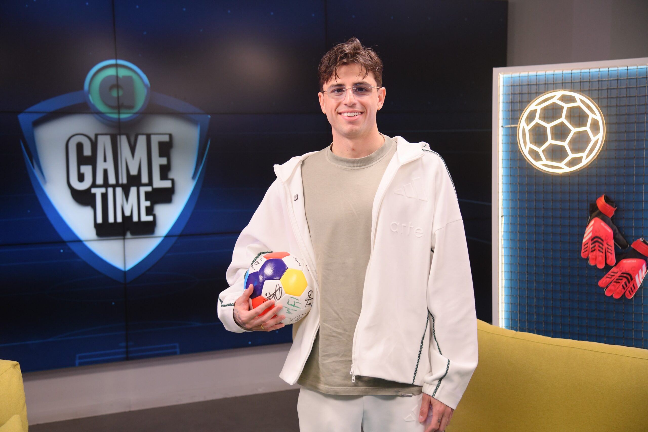 Ο Λάζαρος Ρότα στο Allwyn Game Time: «Να μείνουμε κορυφή, να γράψουμε ιστορία στην Ευρώπη» Ο Λάζαρος Ρότα στο Allwyn Game Time: «Να μείνουμε κορυφή, να γράψουμε ιστορία στην Ευρώπη»