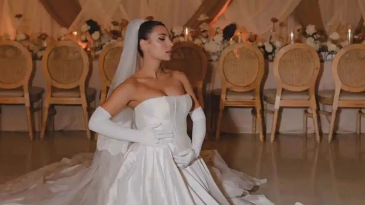 Μαριαλένα Ρουμελιώτη και Σάκης Κατσούλης: Νέες, αδημοσίευτες εικόνες από τον γάμο τους