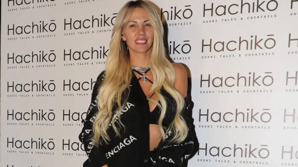 Σάσα Μπάστα: «Βασίλισσα» του καρναβαλιού στον Δομοκό – Οι εικόνες και το βίντεο που δημοσίευσε