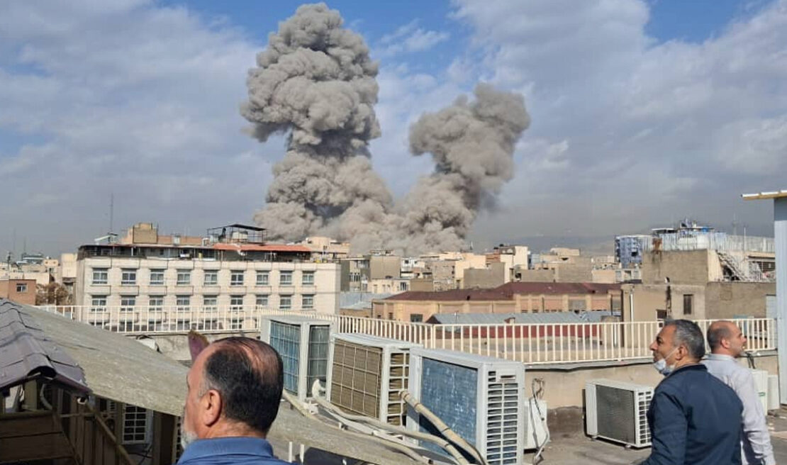 Κλιμάκωση χωρίς προηγούμενο μεταξύ Ηνωμένων Πολιτειών και Ισραήλ με το Ιράν – Συναγερμός σε Μπαχρέιν, Άμπου Ντάμπι και Κουβέιτ