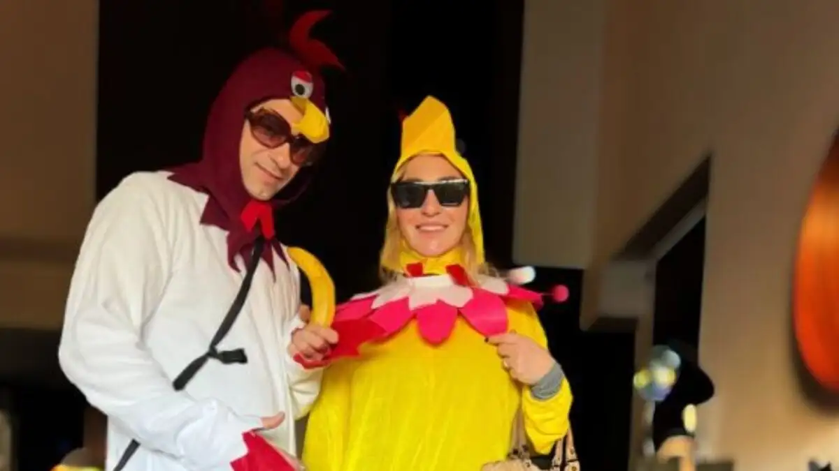 Αποστόλης Τότσικας & Ρούλα Ρέβη: Η αποκριάτικη μεταμόρφωση και οι φωτογραφίες που συζητήθηκαν