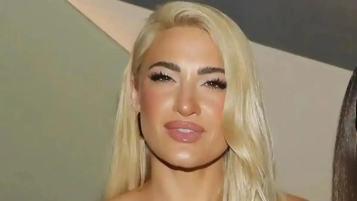 Η Ιωάννα Τούνη απαντά σε επικριτές: «Έχω πτυχίο και ελληνική εταιρία ρούχων» Η Ιωάννα Τούνη απαντά σε επικριτές: «Έχω πτυχίο και ελληνική εταιρία ρούχων»