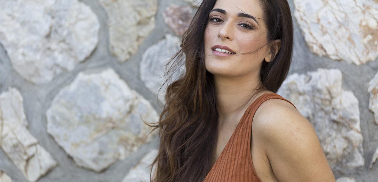 Βερόνικα Δαβάκη: «Ζούμε σε μια εποχή αυστηρής κριτικής και εύκολης καταδίκης»