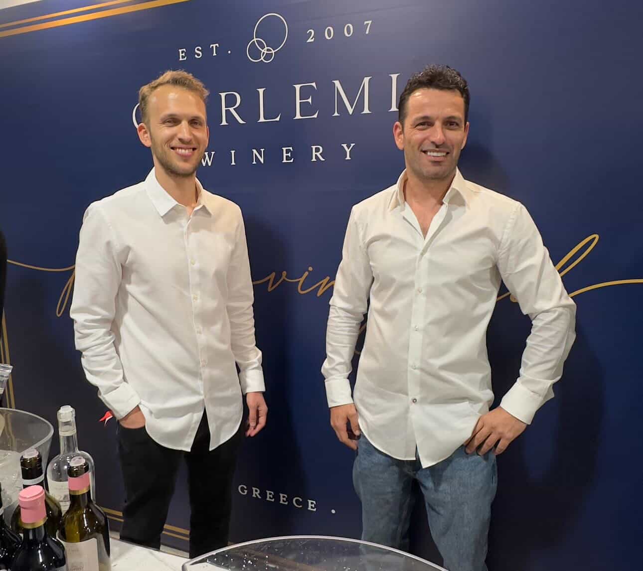 OENORAMA – Συνάντηση αγάπης για το κρασί - της Μαρίας Αφράτη OENORAMA – Συνάντηση αγάπης για το κρασί - της Μαρίας Αφράτη